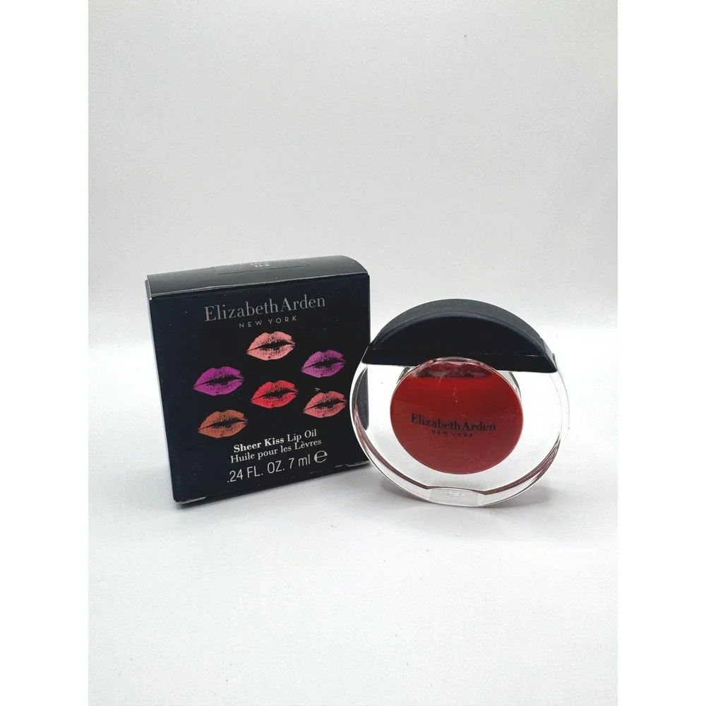 Elizabeth Arden Sheer Kiss Lip Oil - Rejuvenating Red